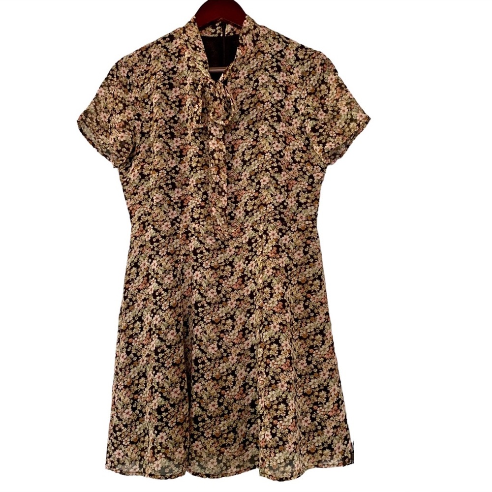 Forever 21 Short Floral Bow Dress Medium Ditsy Print Retro Lexi Black Pink